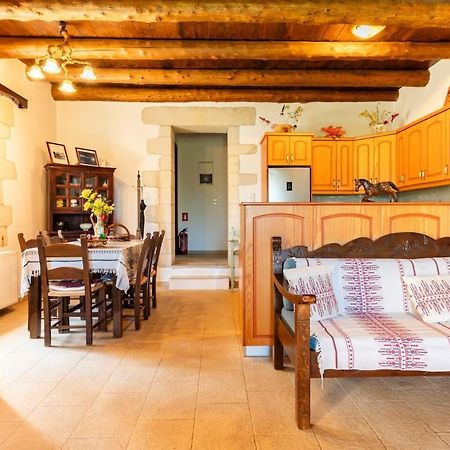 Villa Aloni Fílippos Екстериор снимка