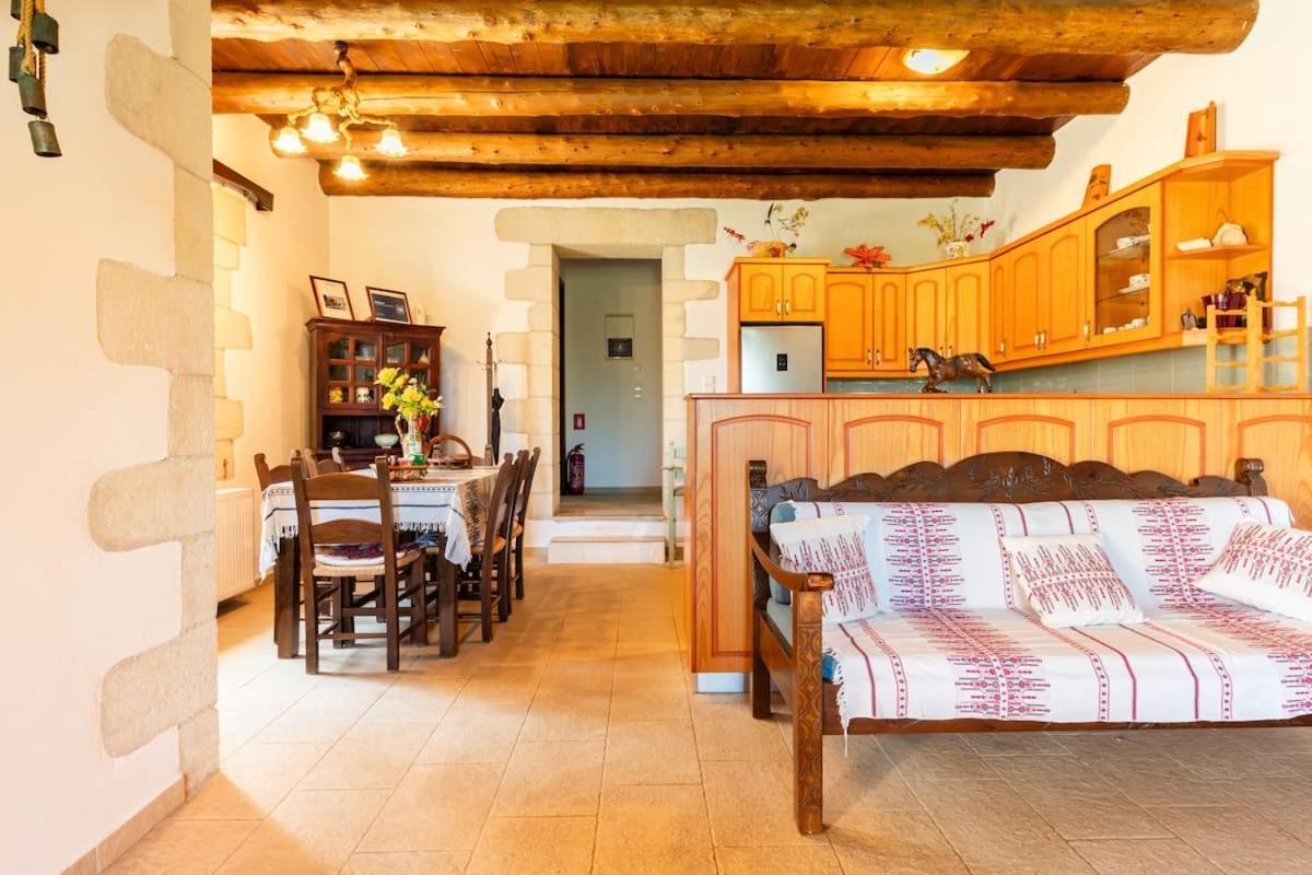 Villa Aloni Fílippos Екстериор снимка