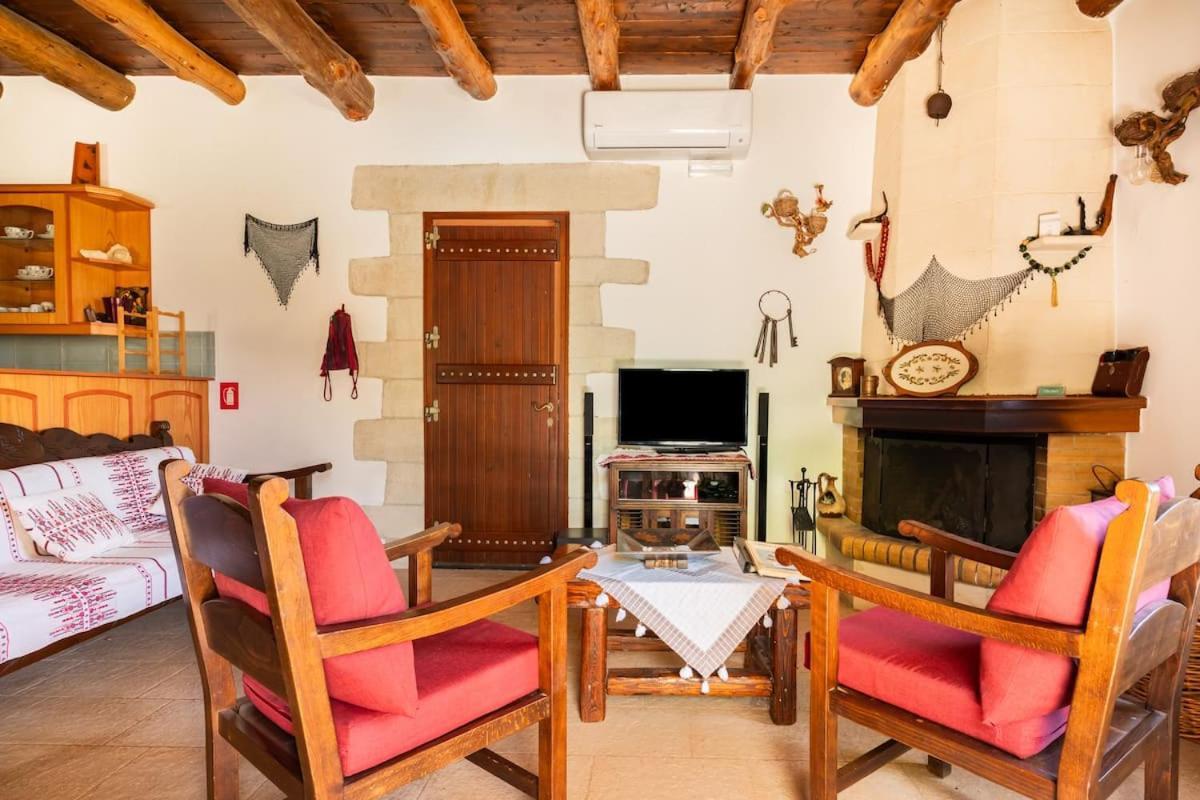 Villa Aloni Fílippos Екстериор снимка