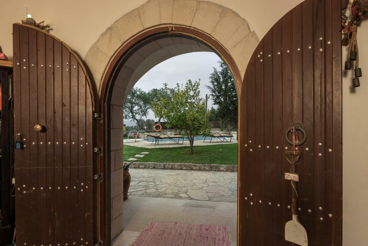 Villa Aloni Fílippos Екстериор снимка