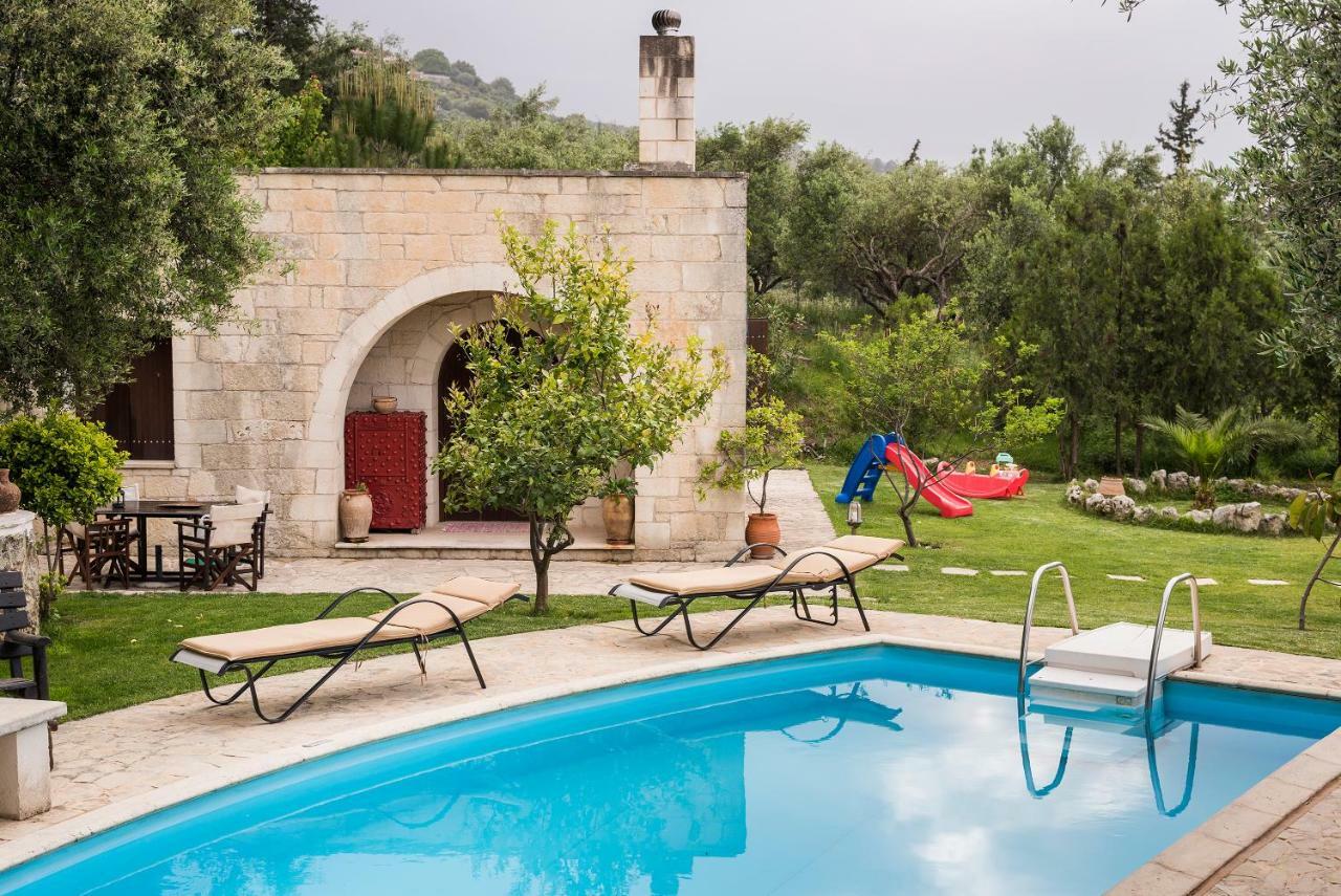 Villa Aloni Fílippos Екстериор снимка