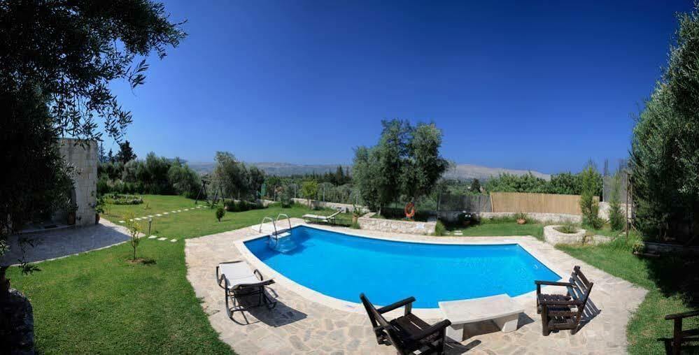 Villa Aloni Fílippos Екстериор снимка